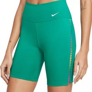 Nike Women’s green bike shorts with rainbow color ladder size large